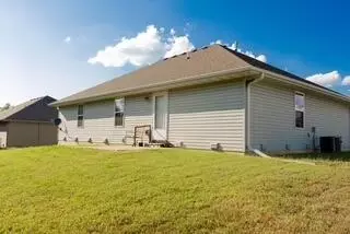 260 Towne Loop, Marshfield, MO 65706 photo 2