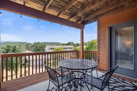 Exterior - 161 Avondale Dr #5, Branson, MO 65616 photo 4 of 7