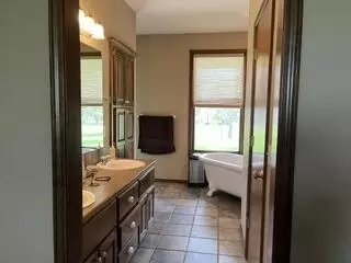 Bath - 1910 N Farm Road 97, Springfield, MO 65802 photo 1 of 8