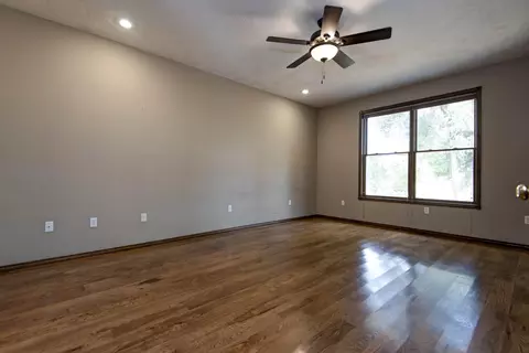 Living - 1910 N Farm Road 97, Springfield, MO 65802 photo 5 of 6