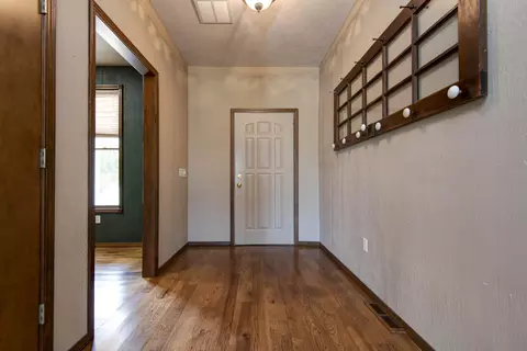 Entry Way - 1910 N Farm Road 97, Springfield, MO 65802 photo 1 of 3