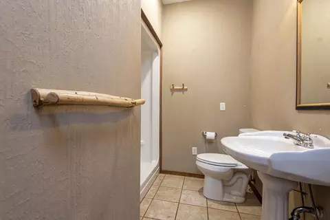 Bath - 1910 N Farm Road 97, Springfield, MO 65802 photo 7 of 8