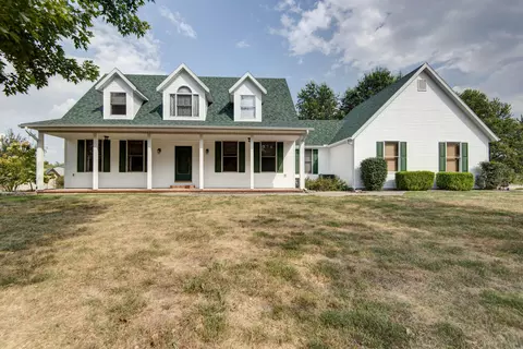 1910 N Farm Road 97, Springfield, MO 65802