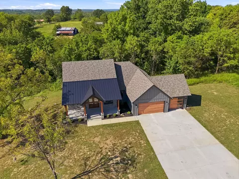Exterior - 303 Crystal Valley Rd, Clever, MO 65631 photo 8 of 8