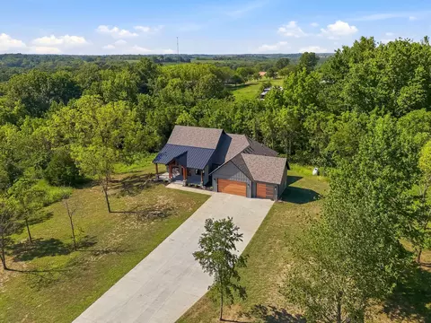 View/Area - 303 Crystal Valley Rd, Clever, MO 65631 photo 2 of 5
