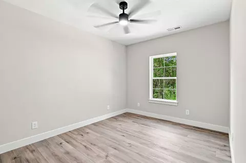 Bedroom - 303 Crystal Valley Rd, Clever, MO 65631 photo 5 of 6