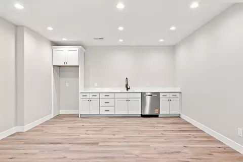Living - 303 Crystal Valley Rd, Clever, MO 65631 photo 5 of 7
