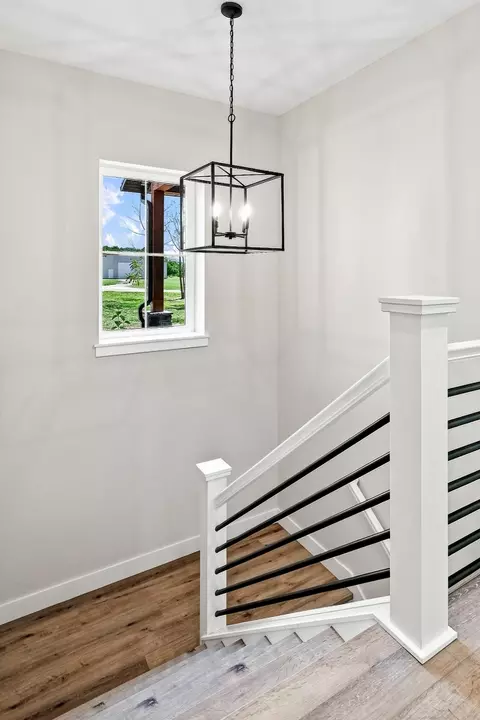 Entry Way - 303 Crystal Valley Rd, Clever, MO 65631 photo 3 of 3
