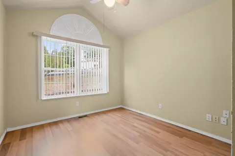 Bedroom - 2597 Talking Rocks Rd, Branson West, MO 65737 photo 1 of 5
