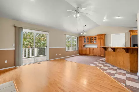 Living - 2597 Talking Rocks Rd, Branson West, MO 65737 photo 2 of 9