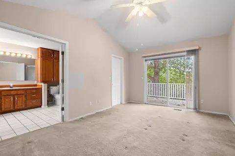 Bedroom - 2597 Talking Rocks Rd, Branson West, MO 65737 photo 3 of 5
