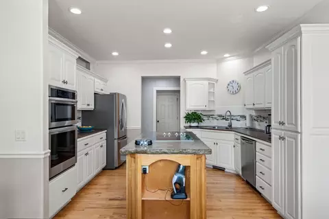 Kitchen - 2426 S April Ave, Springfield, MO 65807 photo 5 of 5