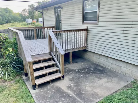Exterior - 2563 N Franklin Ave, Springfield, MO 65803 photo 2 of 3