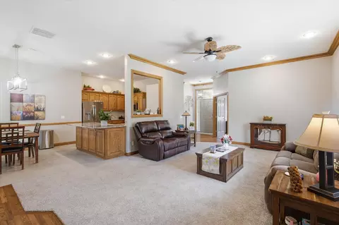 Other - 909 E Maplewood St, Springfield, MO 65807 photo 1 of 5