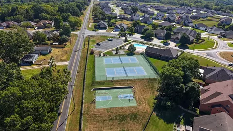 View/Area - 1775 W Gaslight Dr, Springfield, MO 65810 photo 4 of 8