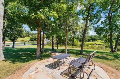 Exterior - 105 Pinehurst Ct, Branson, MO 65616 photo 6 of 8