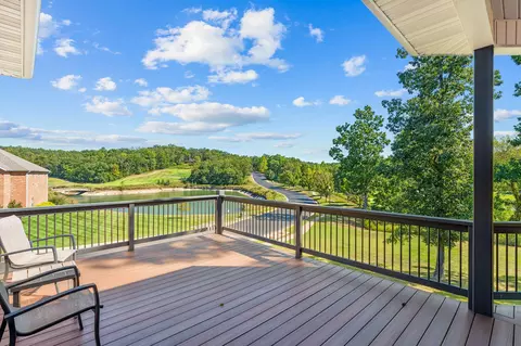 Exterior - 105 Pinehurst Ct, Branson, MO 65616 photo 3 of 8