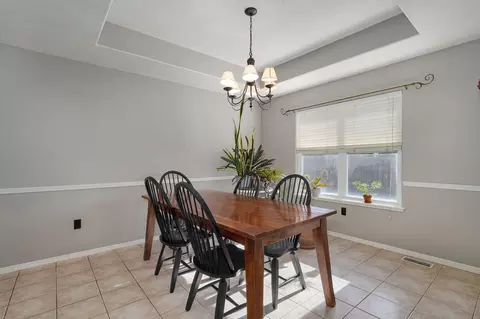 Dining - 5134 S Sterling Ct, Springfield, MO 65810 photo 1 of 3