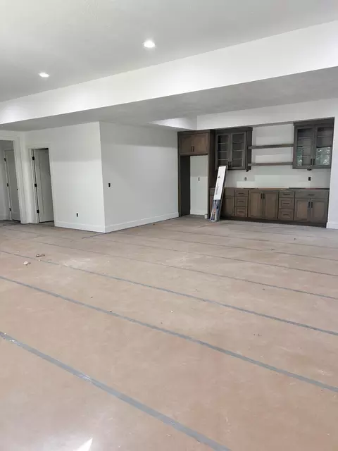 Other - 6147 S Hampton Ave, Springfield, MO 65810 photo 8 of 10