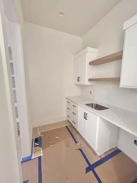 Other - 6147 S Hampton Ave, Springfield, MO 65810 photo 1 of 10