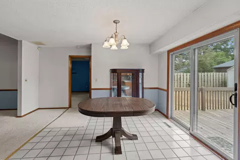 Dining - 751 S Sparks Ave, Springfield, MO 65802 photo 1 of 2