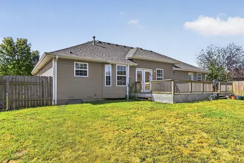 Exterior - 5593 W Lombard St, Springfield, MO 65802 photo 6 of 7