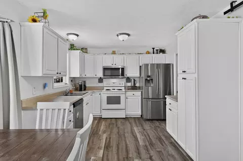 Kitchen - 5593 W Lombard St, Springfield, MO 65802 photo 1 of 3