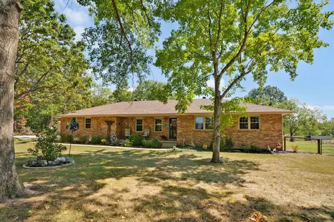 240 Finbrooke Rd, Rogersville, MO 65742
