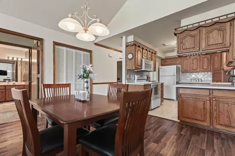 Dining - 150 Sunken Forest Dr # 241, Forsyth, MO 65653 photo 4 of 4