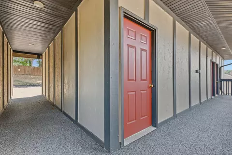 Entry Way - 150 Sunken Forest Dr # 241, Forsyth, MO 65653 photo 2 of 2