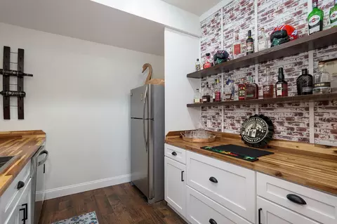 Kitchen - 4907 S Clay Ct, Springfield, MO 65810 photo 6 of 6