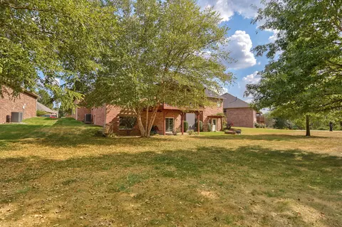 Exterior - 4907 S Clay Ct, Springfield, MO 65810 photo 13 of 16