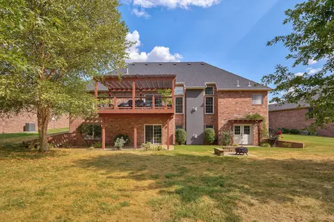 Exterior - 4907 S Clay Ct, Springfield, MO 65810 photo 12 of 16