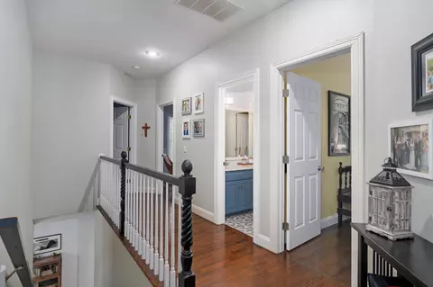 Entry Way - 4907 S Clay Ct, Springfield, MO 65810 photo 4 of 4