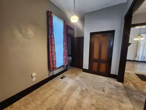 Other - 311 E Franklin St, Clinton, MO 64735 photo 1 of 3