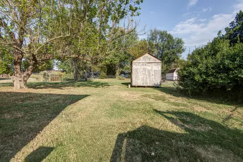 Exterior - 2844 N Summit Ave, Springfield, MO 65803 photo 3 of 5