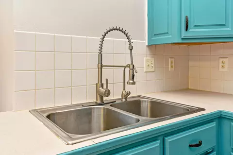 Kitchen - 605 W Chandler Dr, Willard, MO 65781 photo 5 of 5