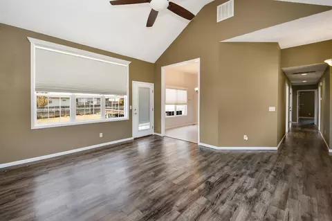 Living - 605 W Chandler Dr, Willard, MO 65781 photo 4 of 8