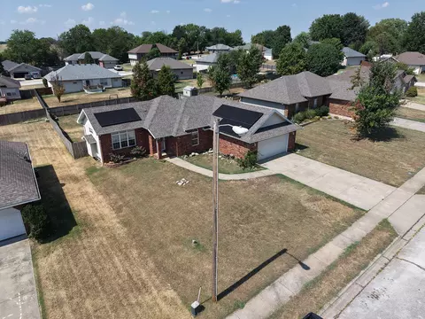 View/Area - 605 W Chandler Dr, Willard, MO 65781 photo 3 of 3