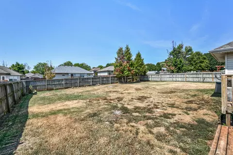 Exterior - 605 W Chandler Dr, Willard, MO 65781 photo 10 of 11