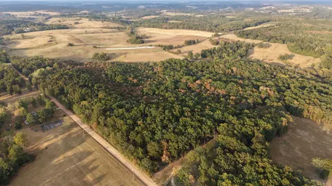 4134 Hatfield Rd, Norwood, MO 65717