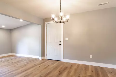 Entry Way - 415 Heritage Estates Rd, Branson, MO 65616 photo 1 of 2