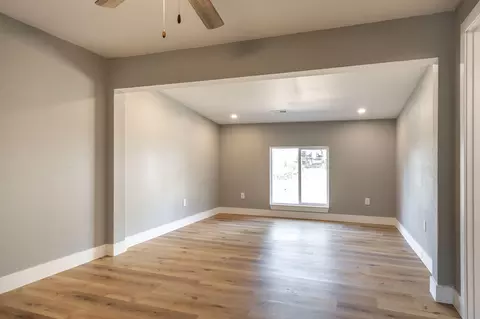 Living - 415 Heritage Estates Rd, Branson, MO 65616 photo 5 of 5
