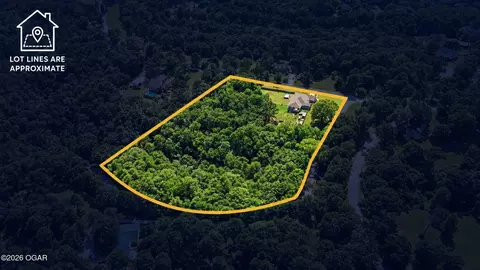 View/Area - 43 Oakridge Dr, Pineville, MO 64856 photo 2 of 9