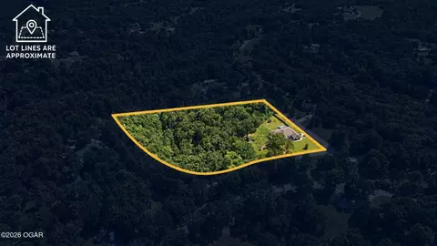 View/Area - 43 Oakridge Dr, Pineville, MO 64856 photo 5 of 9