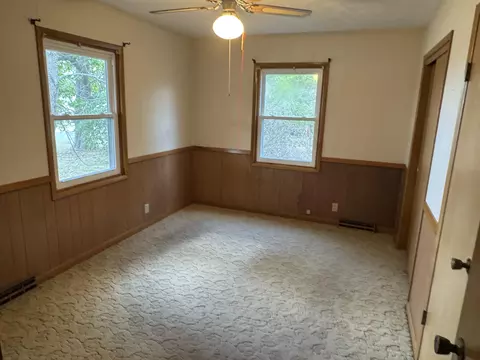 Bedroom - 18533 Maple St, Preston, MO 65732 photo 2 of 4