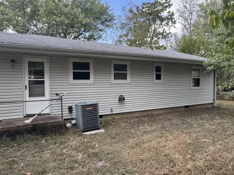 Exterior - 18533 Maple St, Preston, MO 65732 photo 2 of 3