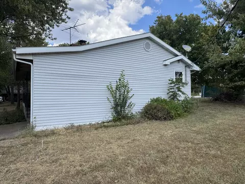 Exterior - 18533 Maple St, Preston, MO 65732 photo 1 of 3
