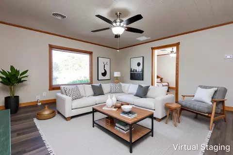 Living - 2306 N Farmer Ave, Springfield, MO 65803 photo 2 of 6