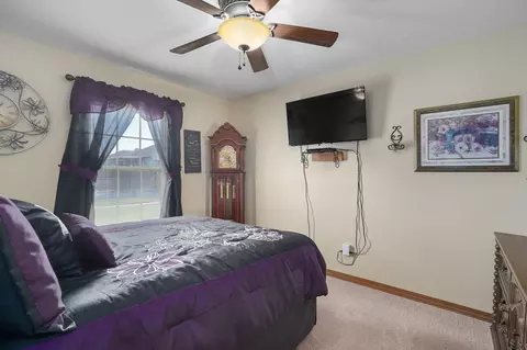 Bedroom - 3265 W Grandview St, Springfield, MO 65803 photo 3 of 3